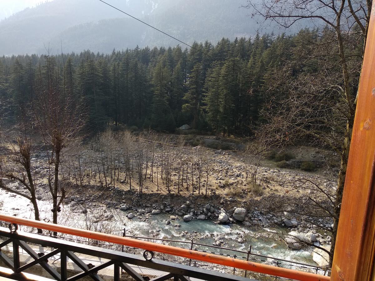 Chichoga Holiday Inn Manāli Dış mekan fotoğraf
